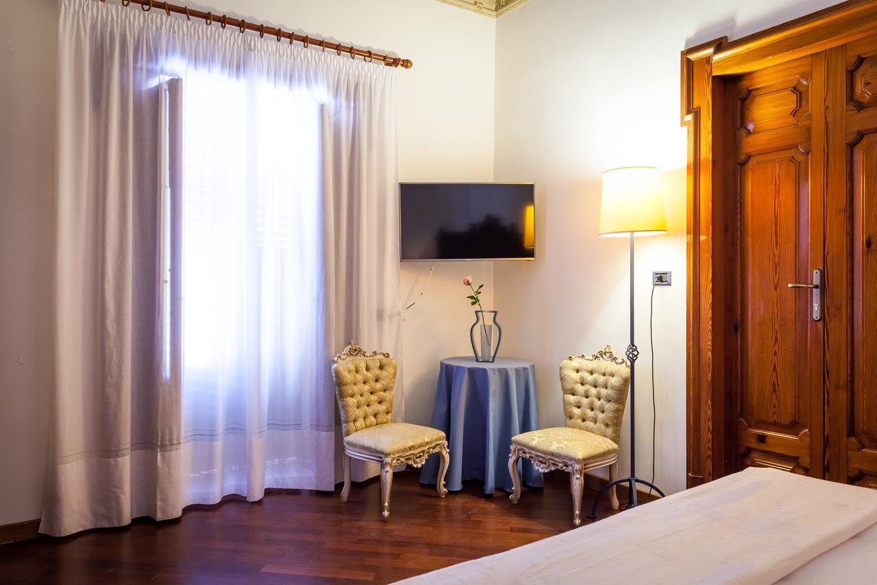Palazzo Montalbano Bed and Breakfast Scicli Εξωτερικό φωτογραφία