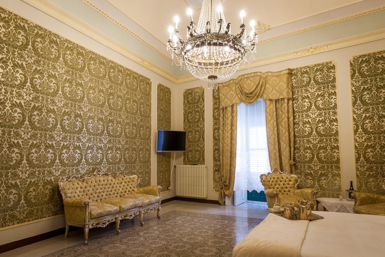 Palazzo Montalbano Bed and Breakfast Scicli Εξωτερικό φωτογραφία